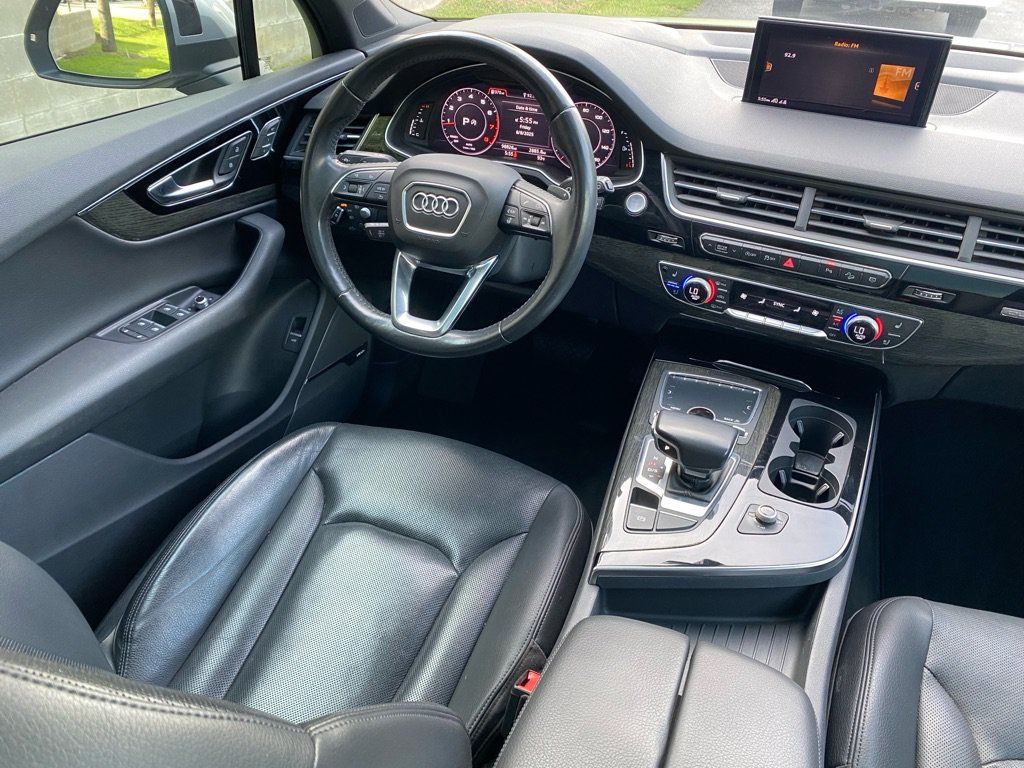 Used 2018 Audi Q7 3.0T Prestige AWD/4WD image 18