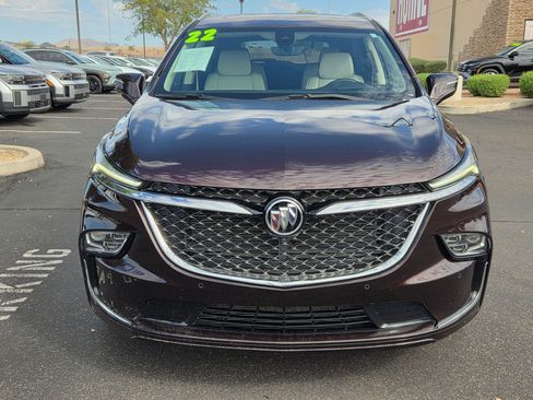 Used 2022 Buick Enclave Avenir w/ Avenir Technology Package image 2