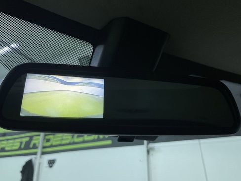 Used 2021 Chevrolet Express 2500 w/ Driver Convenience Package image 21