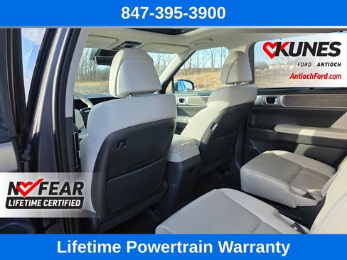 Used 2025 Hyundai Santa Fe Calligraphy image 22