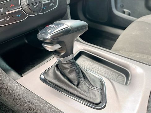 Used 2022 Dodge Charger GT w/ Blacktop Package image 16