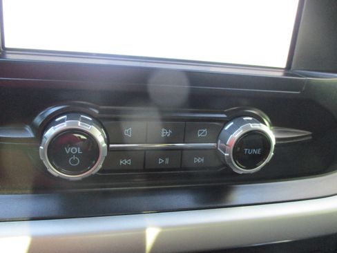 Used 2022 Ford F150 XLT w/ Equipment Group 301A Mid RWD image 21
