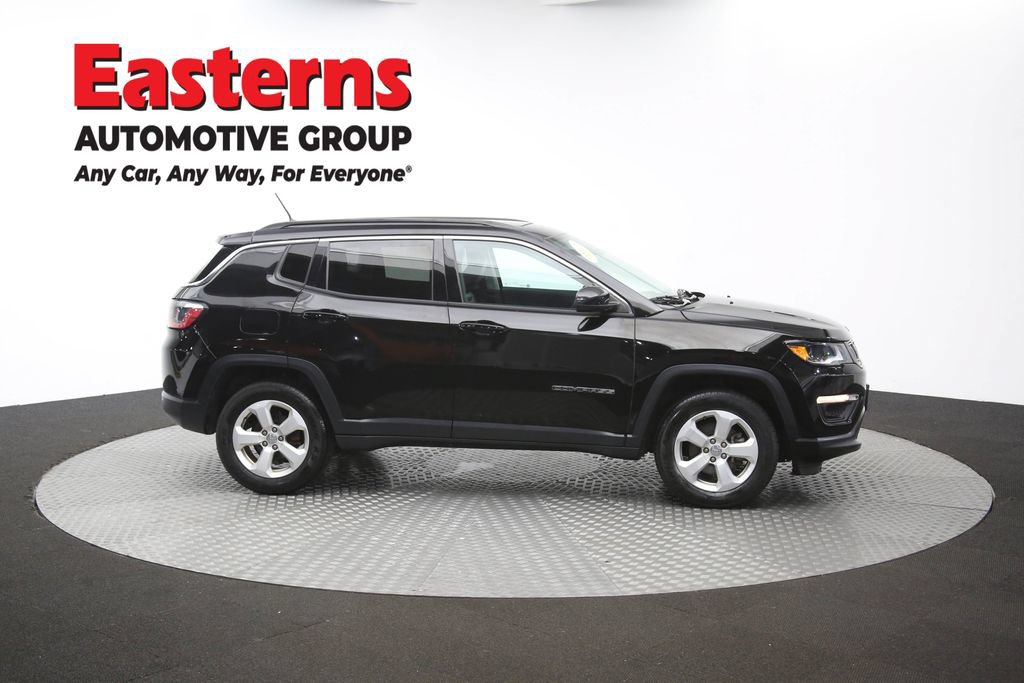 Used 2018 Jeep Compass Latitude w/ Popular Equipment Group AWD/4WD image 47
