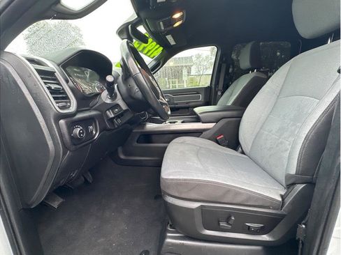 Used 2022 RAM 2500 Big Horn w/ Level B Equipment Group image 14