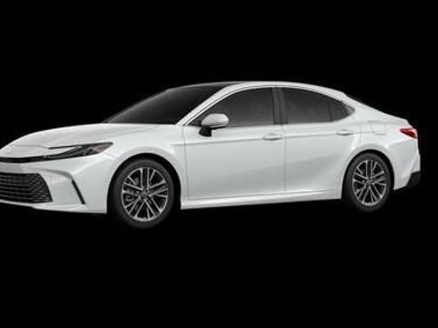 New 2026 Toyota Camry XLE image 2