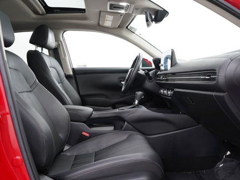 Used 2024 Honda HR-V EX-L image 12