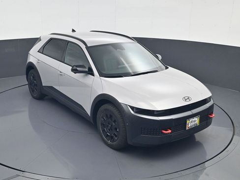 New 2025 Hyundai Ioniq 5 XRT image 15