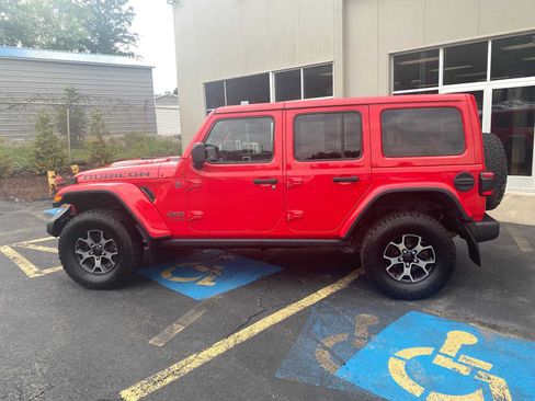 Used 2018 Jeep Wrangler Unlimited Rubicon AWD/4WD image 13