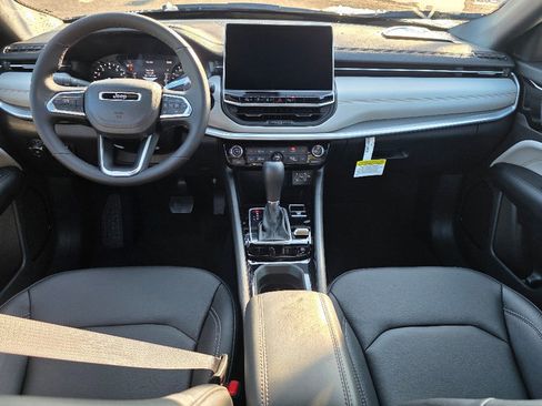 New 2026 Jeep Compass Limited image 2