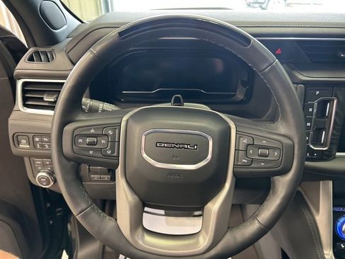 Used 2024 GMC Yukon Denali image 17