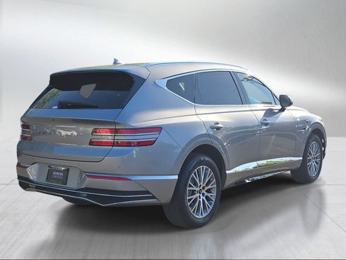 Used 2025 Genesis GV80 2.5T Standard AWD/4WD image 3