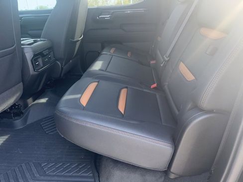 Used 2024 GMC Sierra 1500 AT4 w/ Technology Package image 10