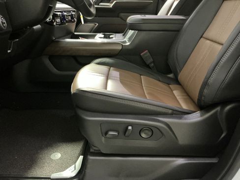 New 2026 Chevrolet Silverado 2500 High Country w/ Z71 Off-Road Package image 22