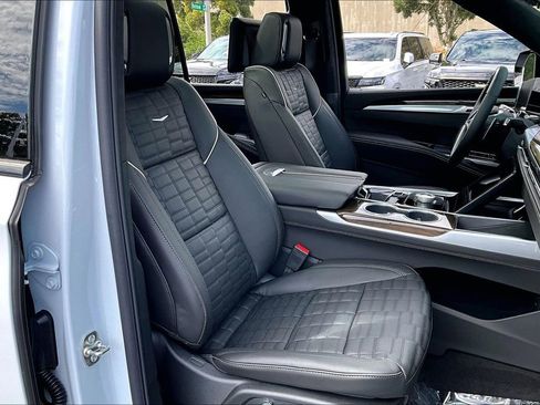 New 2026 Cadillac Escalade Platinum Sport image 36