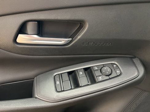 New 2026 Nissan Sentra SV w/ SV Convenience Package FWD image 23