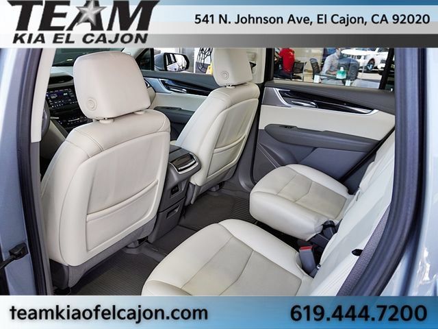 Used 2023 Cadillac XT6 Premium Luxury w/ Technology Package FWD image 18