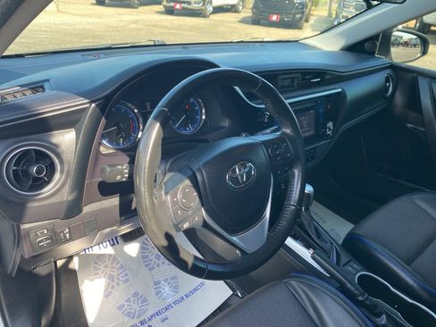 Used 2018 Toyota Corolla SE image 13