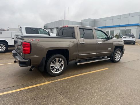 Used 2015 Chevrolet Silverado 1500 High Country w/ High Country Premium Package image 5