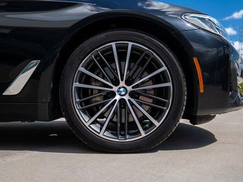 Used 2023 BMW 540i xDrive w/ Premium Package AWD/4WD image 10