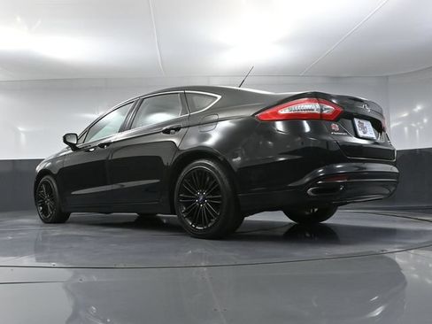 Used 2016 Ford Fusion SE w/ Equipment Group 202A FWD image 54