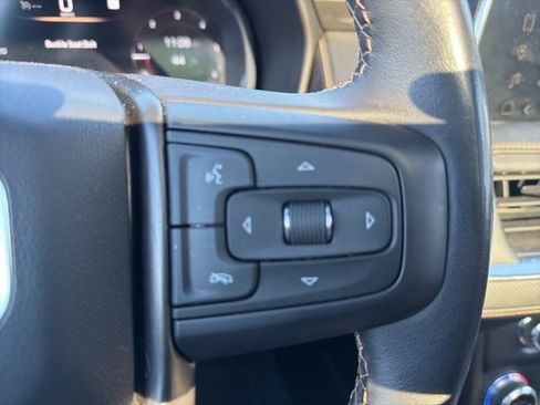 Used 2022 GMC Yukon AT4 image 40