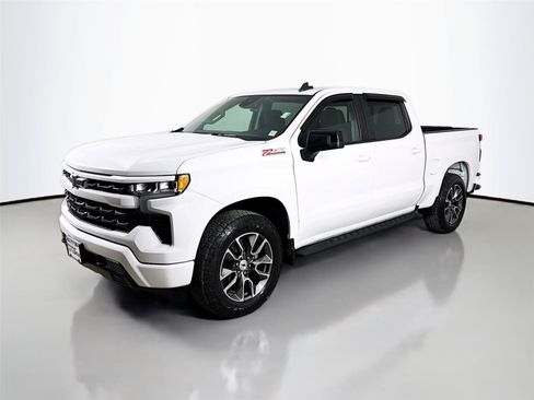 Used 2022 Chevrolet Silverado 1500 RST w/ Convenience Package II AWD/4WD image 5
