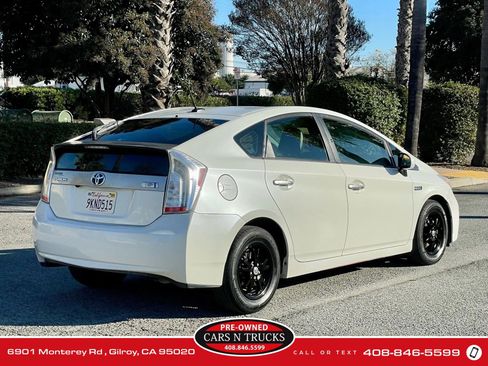 Used 2014 Toyota Prius Prime Advanced FWD image 29