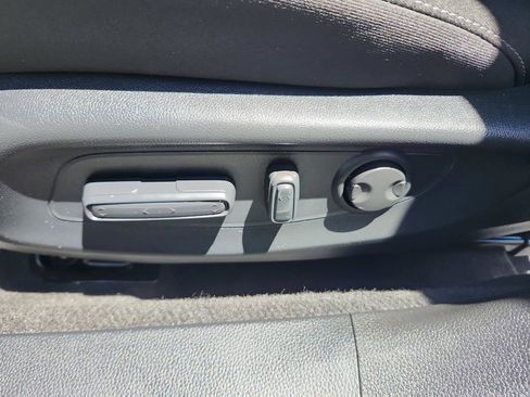 Used 2023 Honda Accord EX image 24