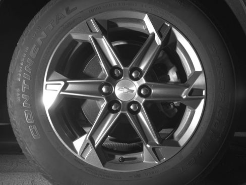Used 2025 Chevrolet Blazer LT FWD image 16