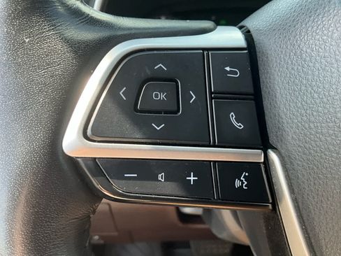 Used 2022 Toyota Highlander Platinum AWD/4WD image 23