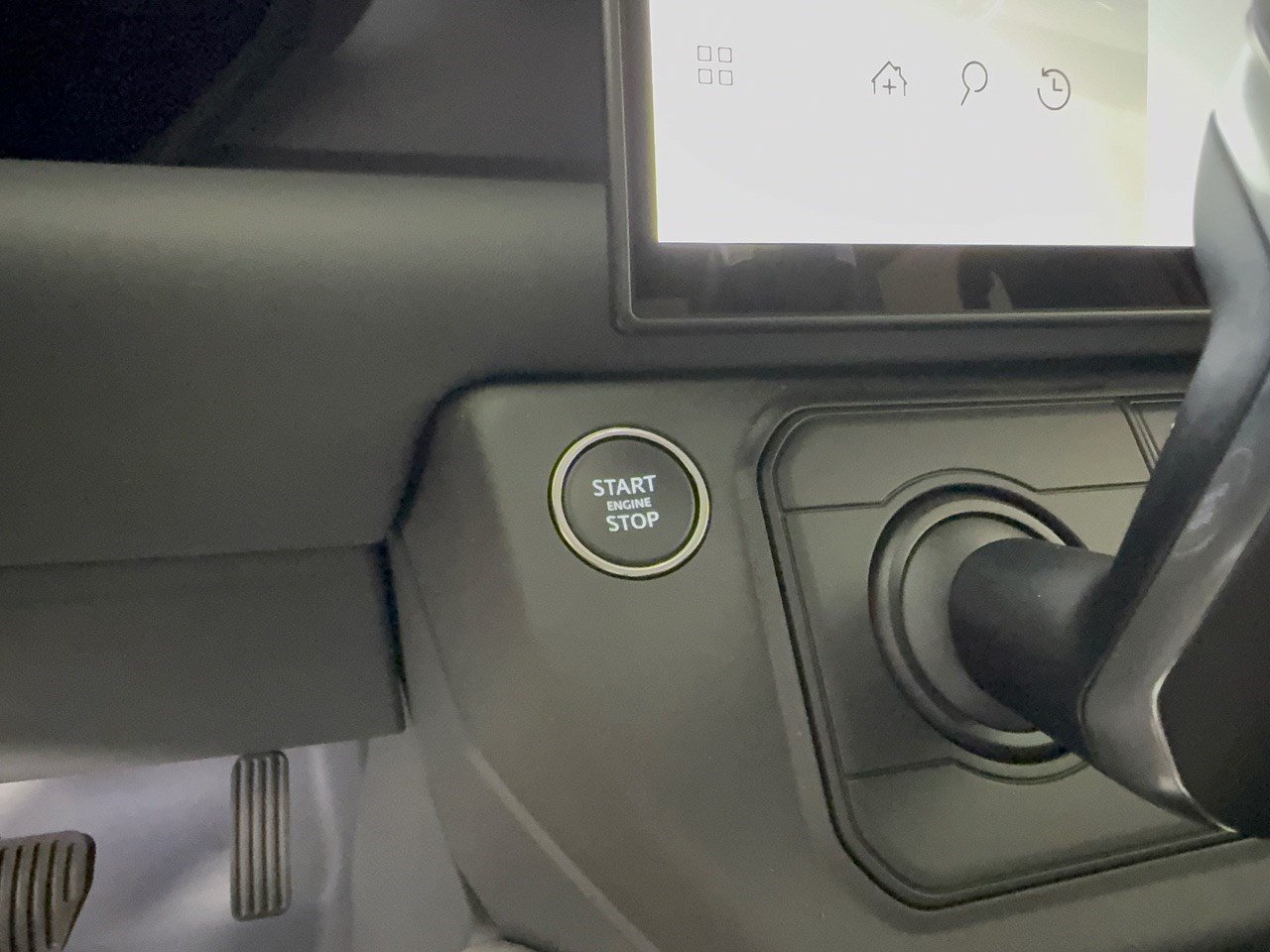 New 2026 Land Rover Defender 110 S AWD/4WD image 20