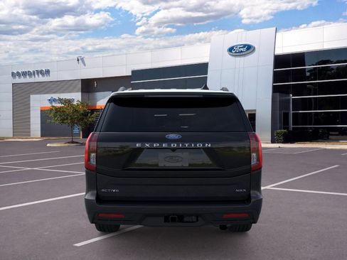 New 2026 Ford Expedition Max Active AWD/4WD image 5