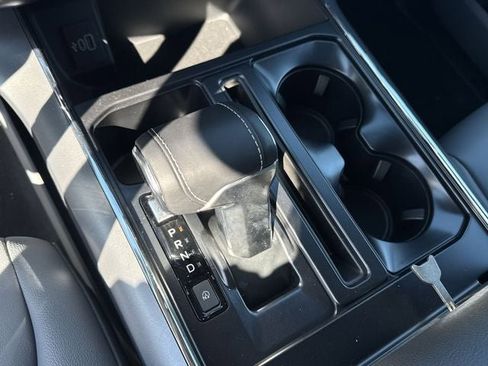 New 2025 Ford F150 Lightning Flash AWD/4WD image 21