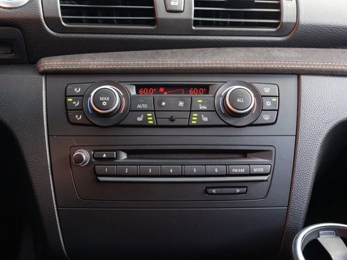 Used 2011 BMW 1 Series M image 31