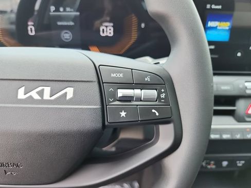 New 2026 Kia K4 FWD image 20