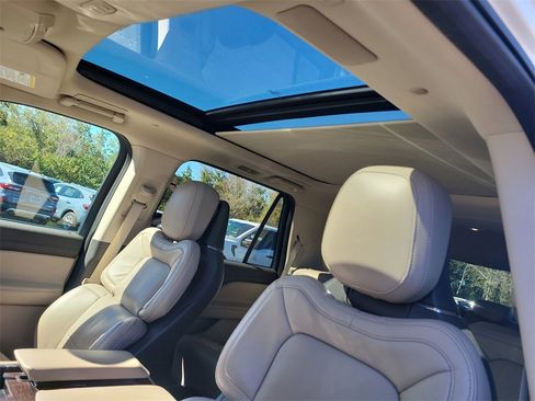 Used 2023 Lincoln Navigator Reserve image 20
