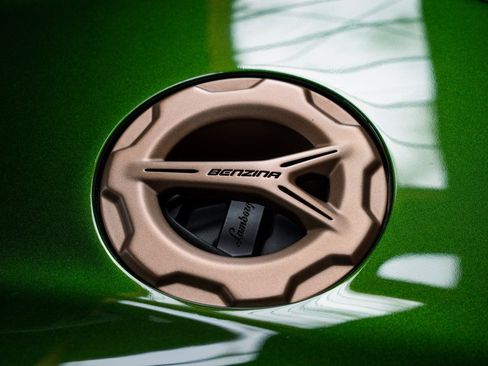 Used 2021 Lamborghini Sian Roadster image 59