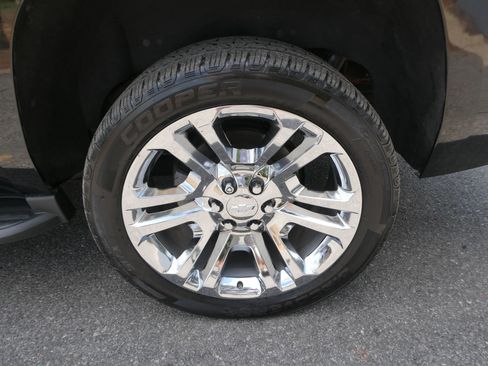 Used 2019 Chevrolet Tahoe LT AWD/4WD image 34