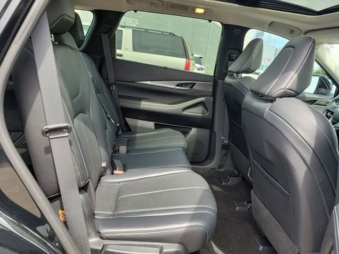Used 2023 INFINITI QX60 Luxe FWD image 30