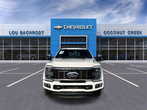 Used 2023 Ford F450 Platinum image 3
