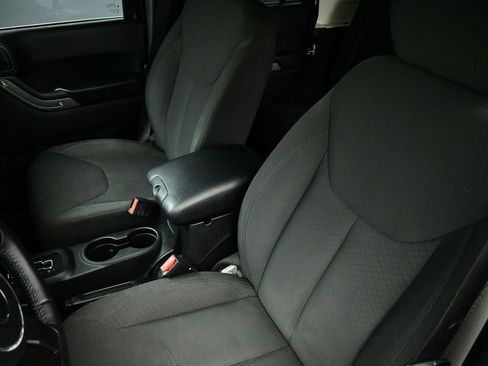 Used 2017 Jeep Wrangler Unlimited Sport w/ Quick Order Package 24S image 15