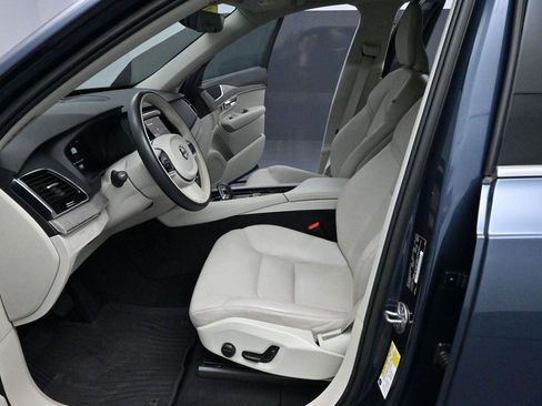 Used 2023 Volvo XC90 B6 Plus w/ Protection Package Premier AWD/4WD image 14