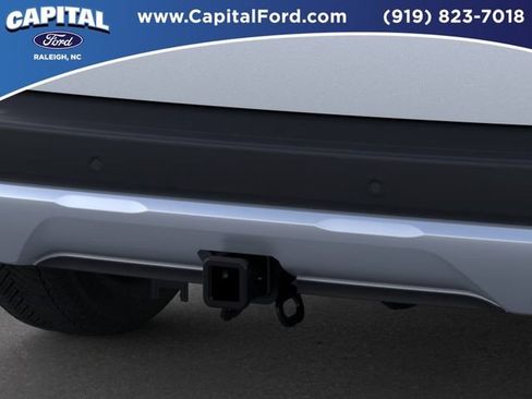 New 2025 Ford Escape SE w/ PHEV Premium Package FWD image 23