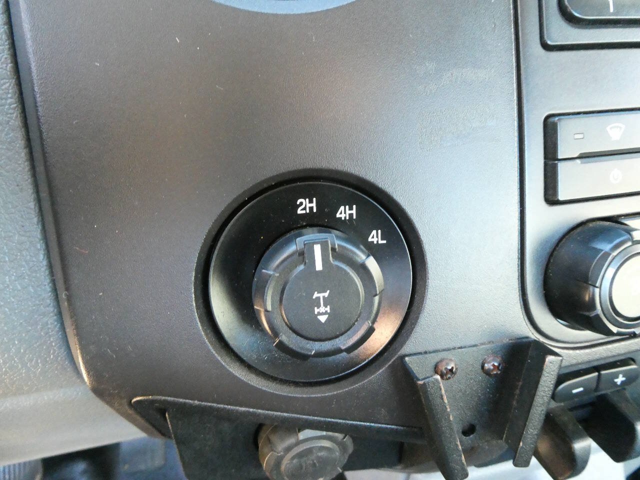 Used 2013 Ford F250 XL w/ PWR Equipment Group AWD/4WD image 23