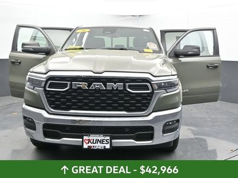 Used 2026 RAM 1500 Big Horn AWD/4WD image 33