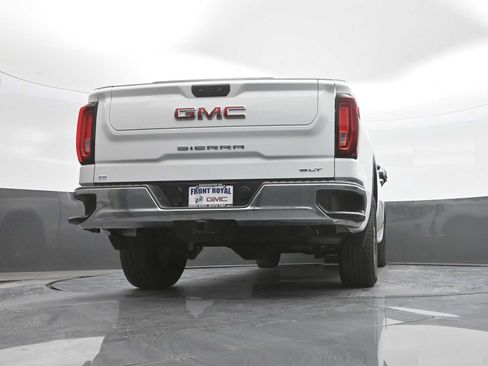 Used 2024 GMC Sierra 1500 SLT AWD/4WD image 40