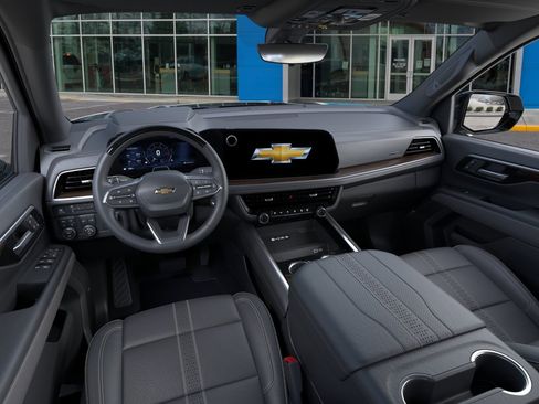 New 2026 Chevrolet Suburban High Country AWD/4WD image 17