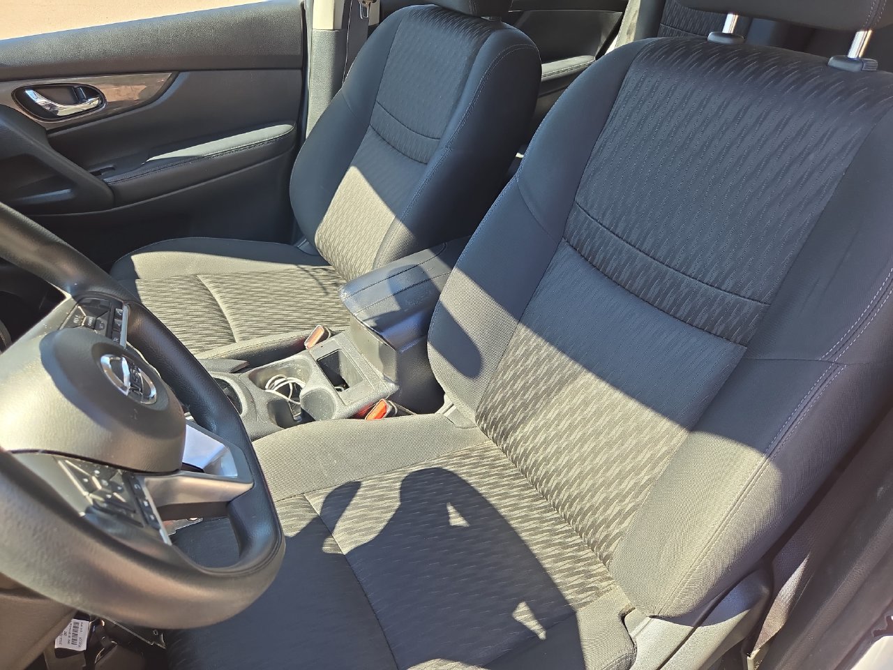 Used 2018 Nissan Rogue S FWD image 20