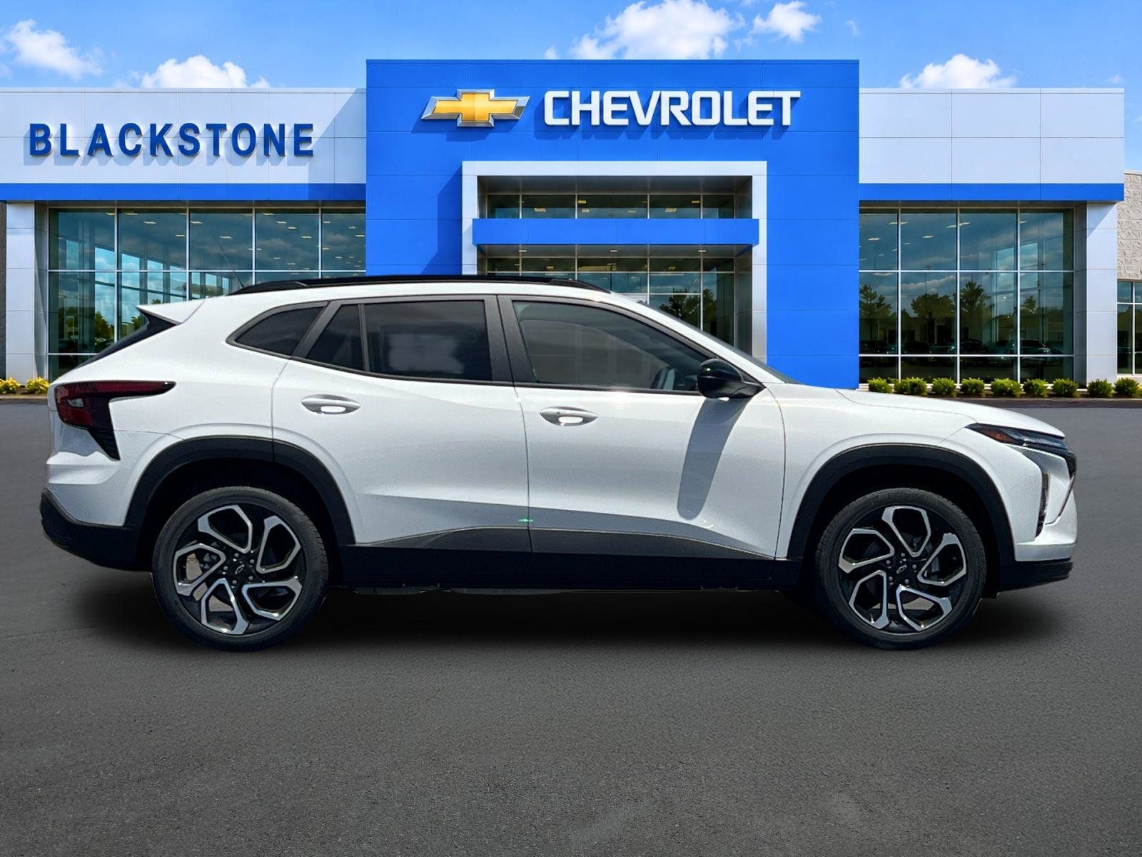 New 2026 Chevrolet Trax RS w/ Driver Confidence Package FWD image 7