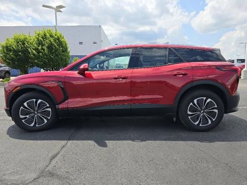 Used 2024 Chevrolet Blazer EV LT AWD/4WD image 15